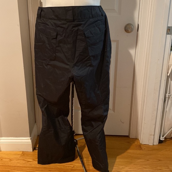 Columbia Ski and Snow Boarding Pants - Picture 3 of 3